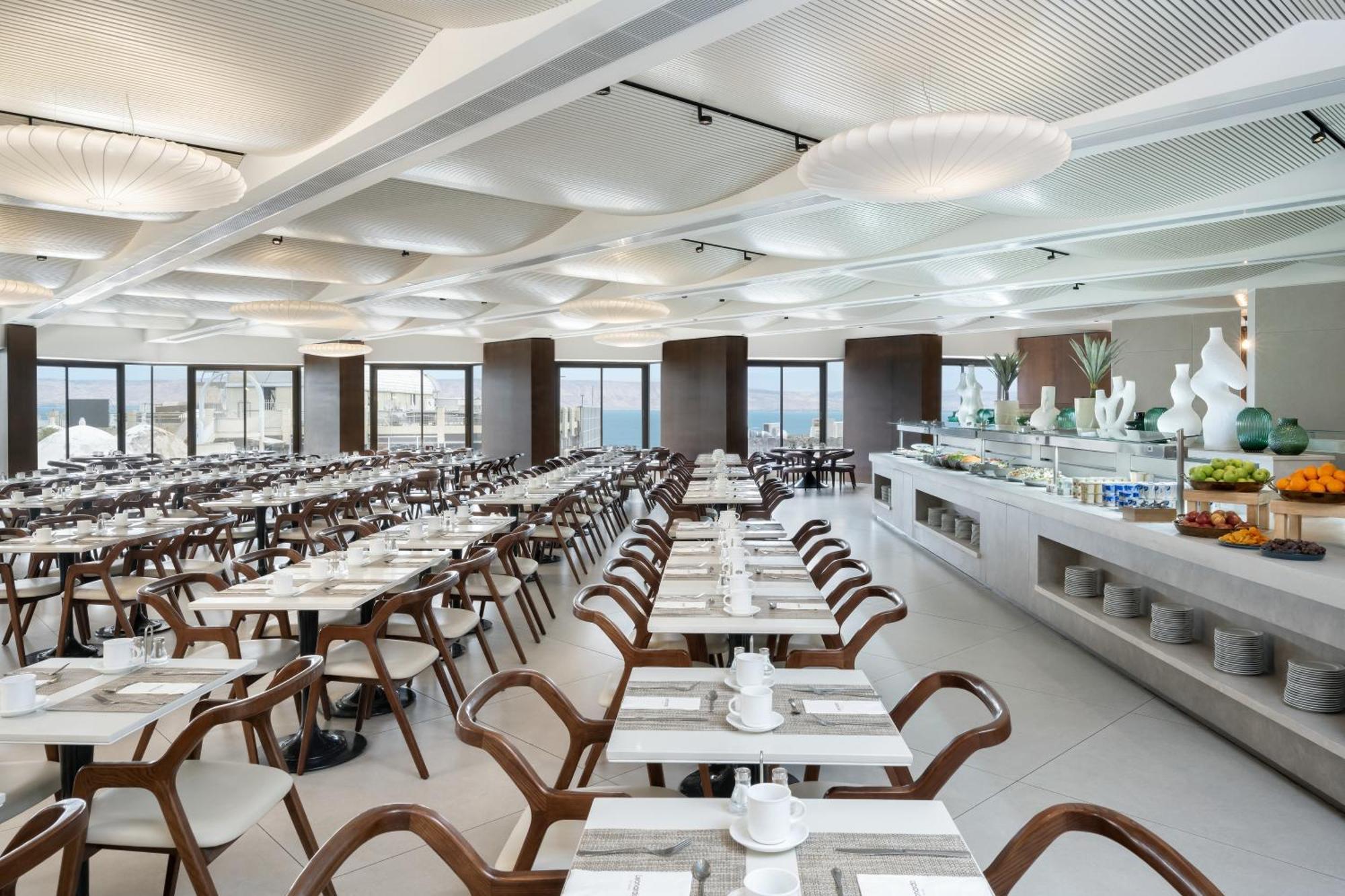 Leonardo Plaza Hotel Tiberias Bagian luar foto