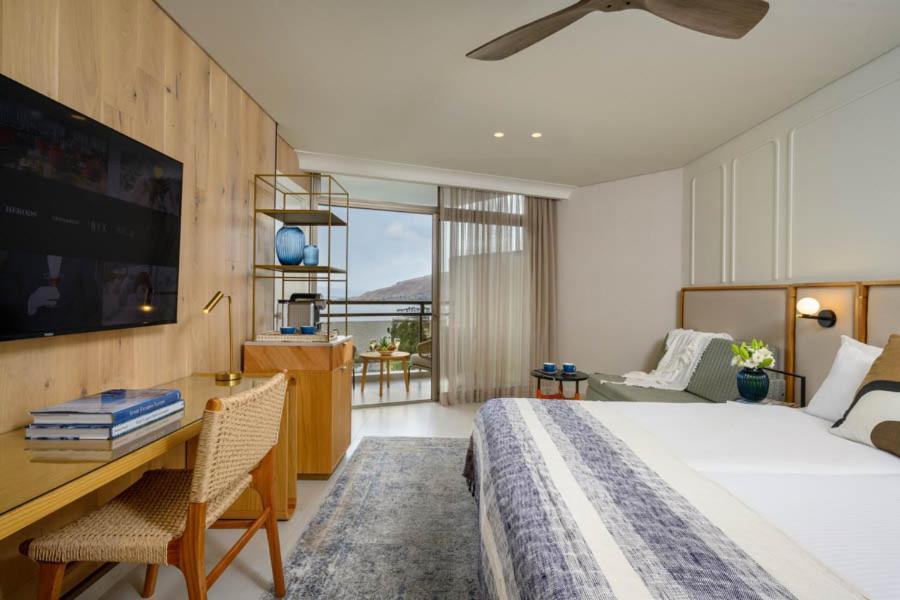 Leonardo Plaza Hotel Tiberias Bagian luar foto